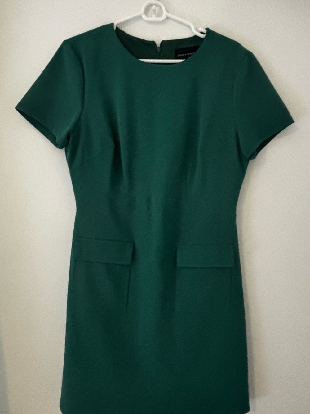 Donna Morgan Deep Green Short Sleeve Sheath Dress
